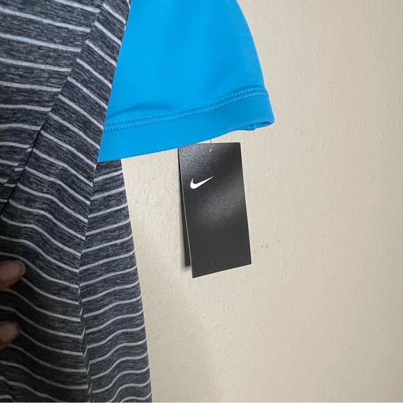 Nike Striped Shelf Bra Tank Top - Picture 3 of 5